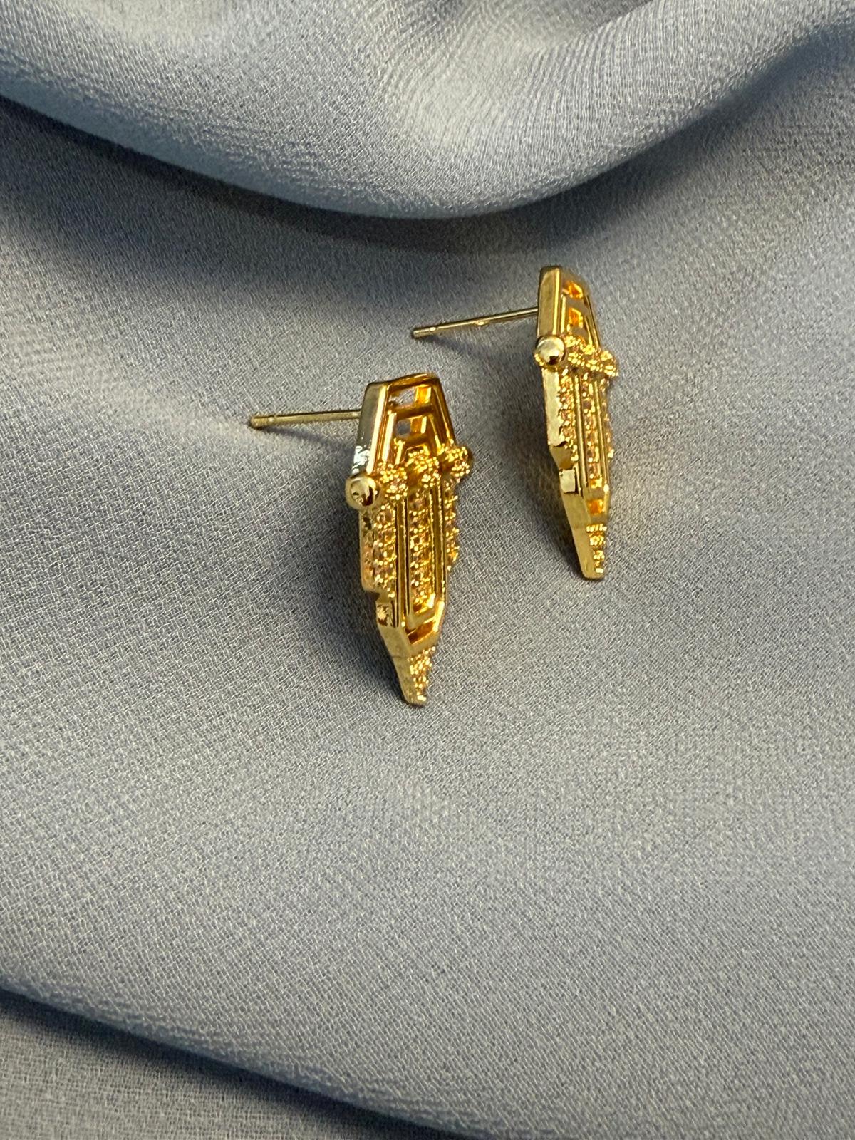 Serenay Gold Küpe