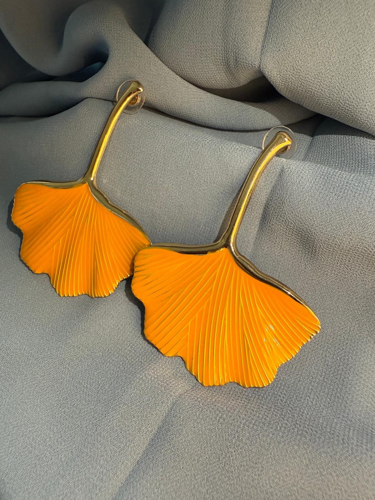 Amber Leaf Turuncu Yaprak Küpe