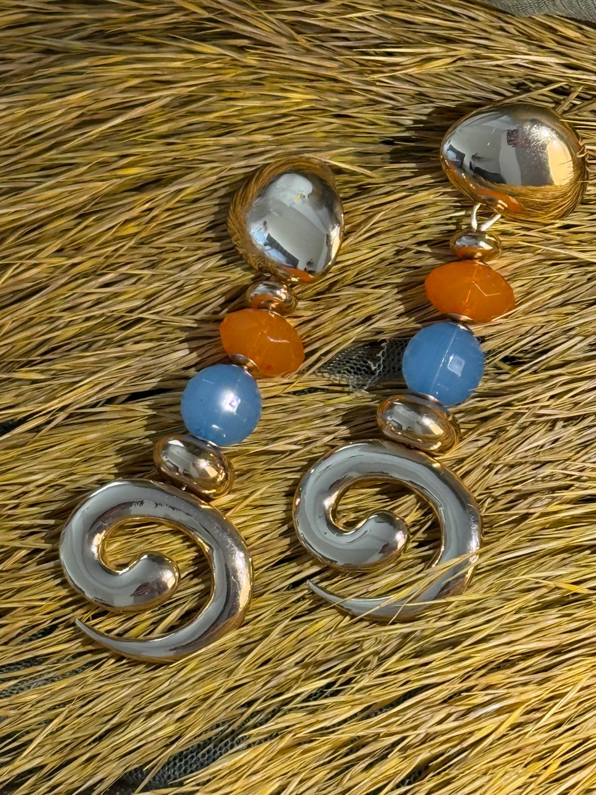 Ocean Spiral Renkli Taş Detaylı Spiral Küpe