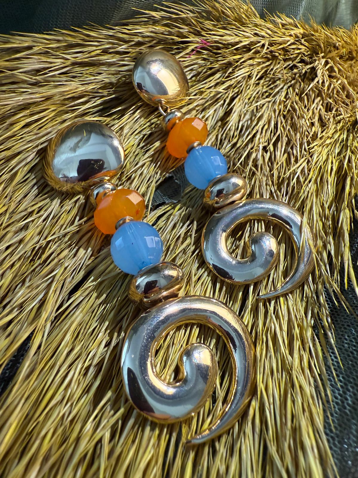Ocean Spiral Renkli Taş Detaylı Spiral Küpe