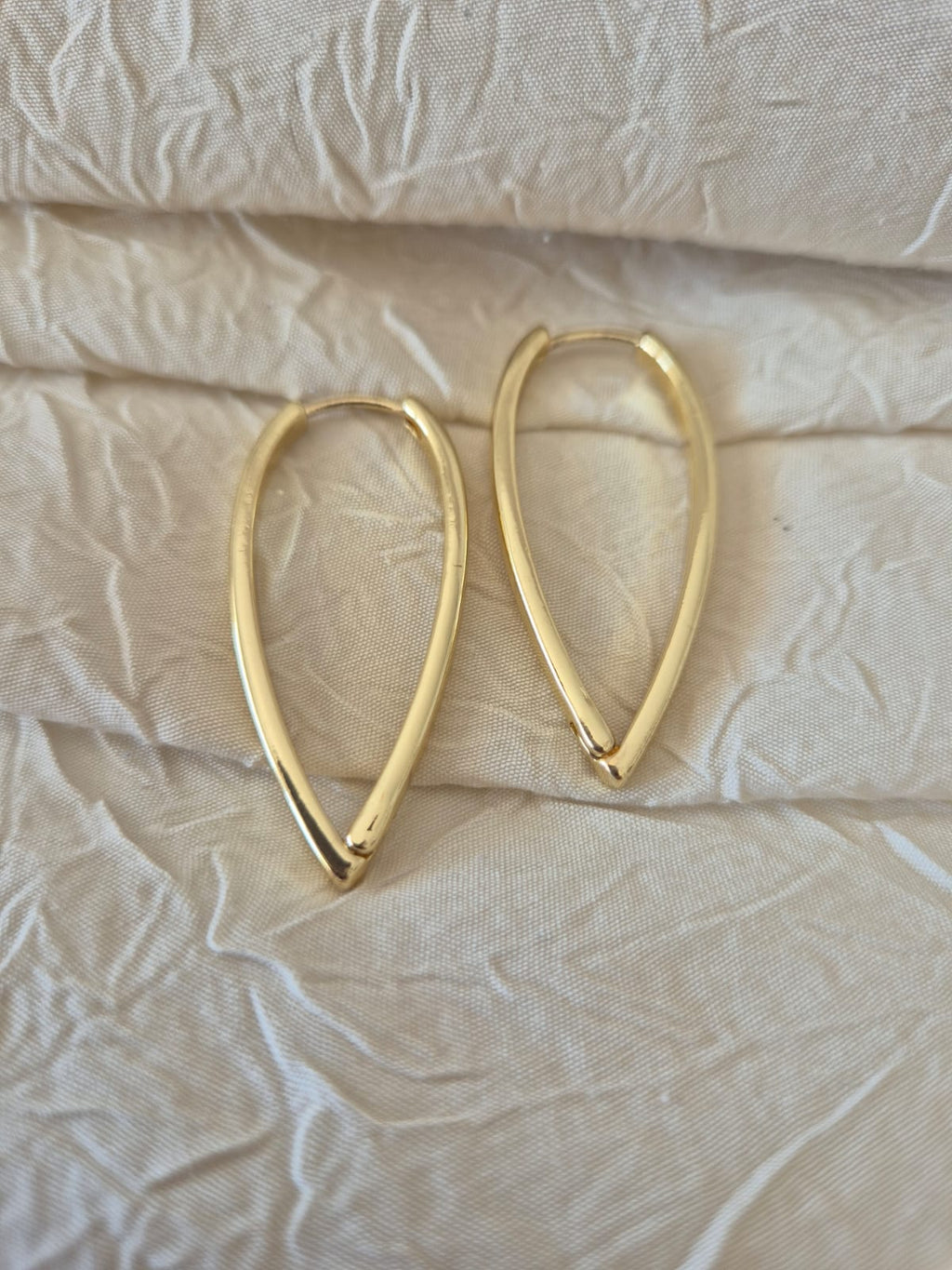 Oval Drop Gold Kaplama Küpe