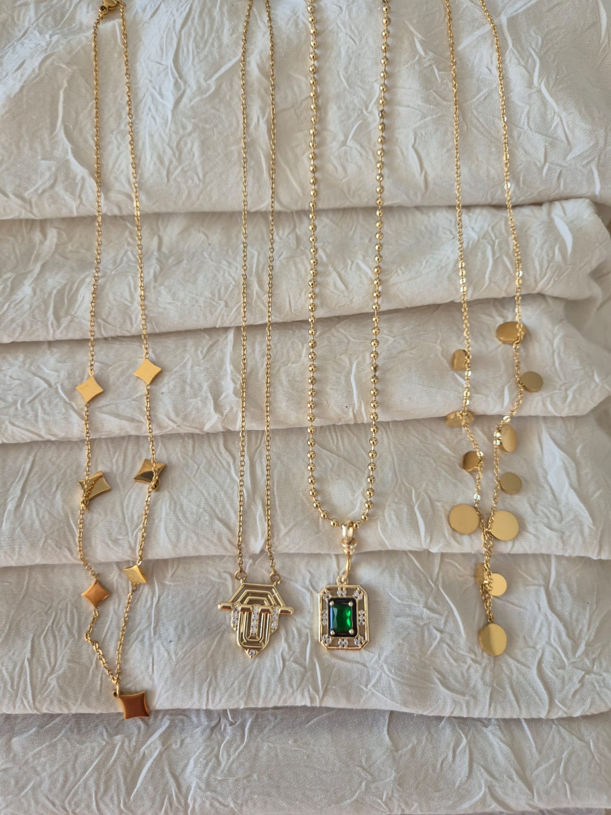 Emerald Stone Uzun Kolye