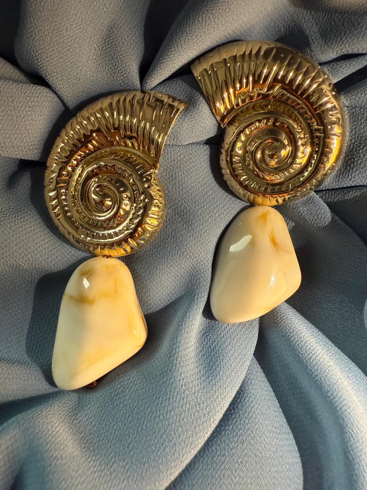Seashell Spiral Salyangoz Küpe