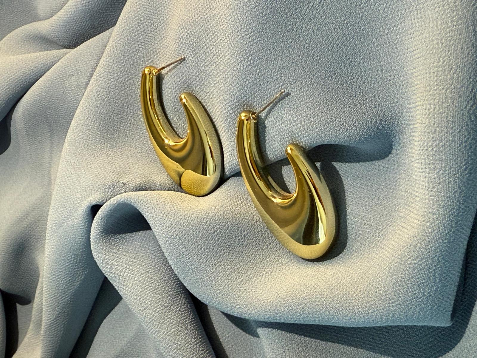 Solenne Gold Yassı Halka Küpe