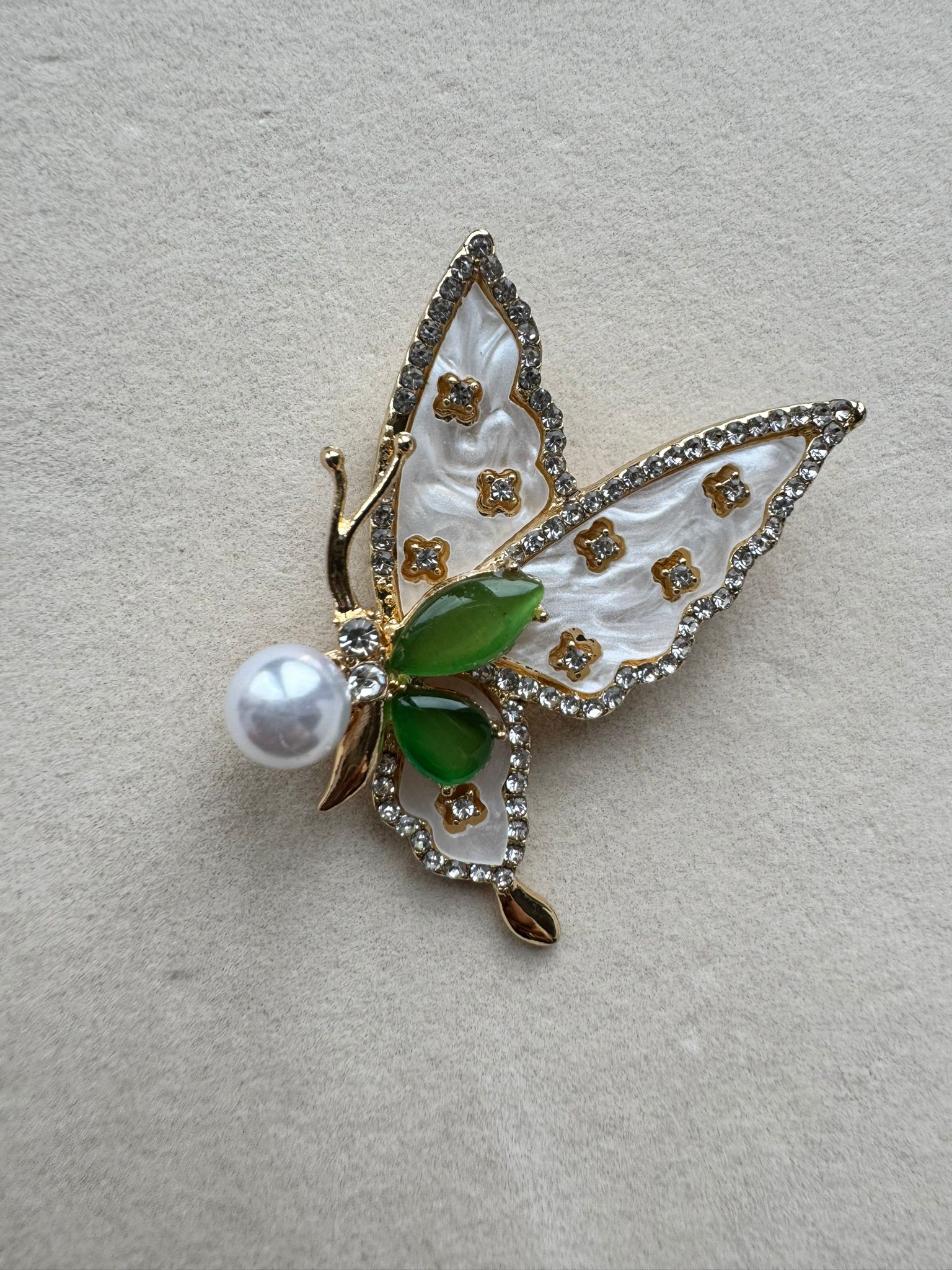Sedefli Kelebek Broş
